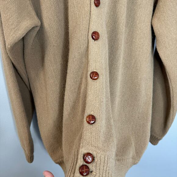 Vintage LL Bean  Alpaca V-neck Button Cardigan Sweater Grampa Made in Peru Tan L - Picture 3 of 9